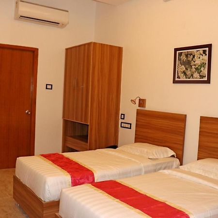 Gulnaar Guest House Chennai Dış mekan fotoğraf
