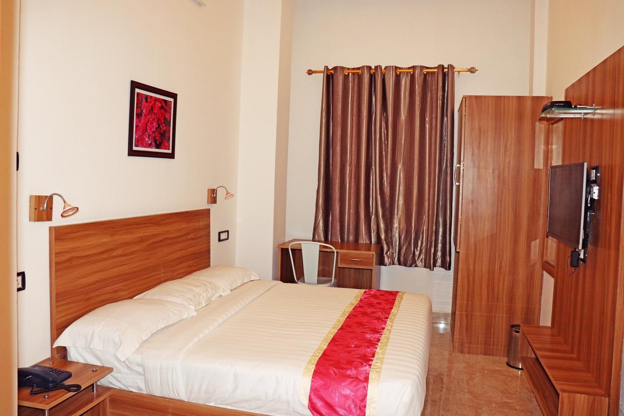 Gulnaar Guest House Chennai Dış mekan fotoğraf
